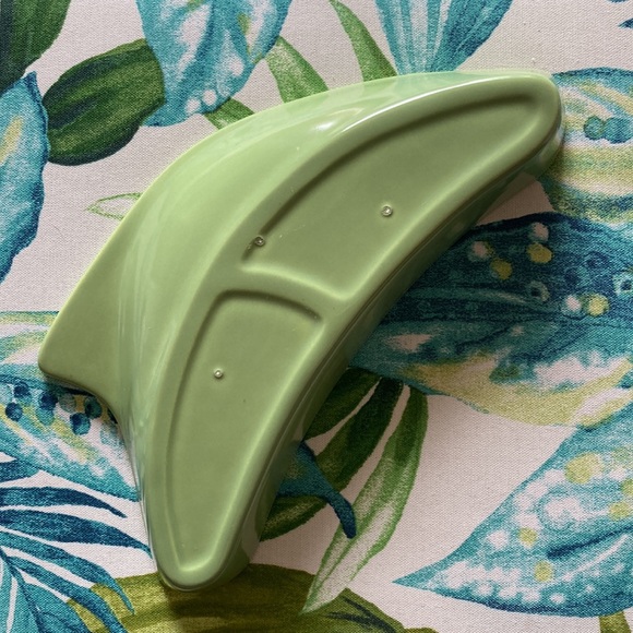 Serving Dish Boomerang with Handle Avocado like Green - Picture 10 of 10